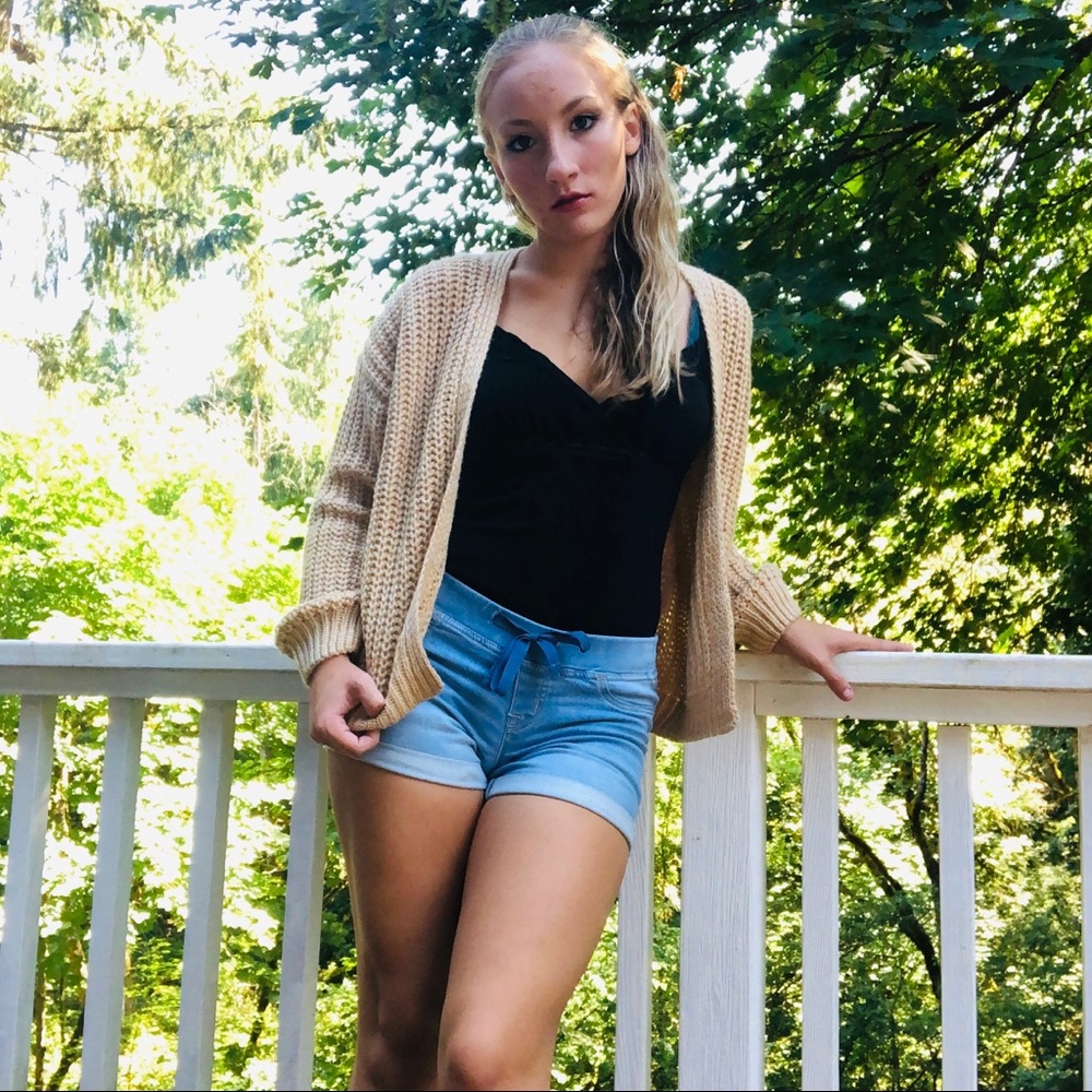 Tillys Crochet / Knit Cardigan (XS) NWOT